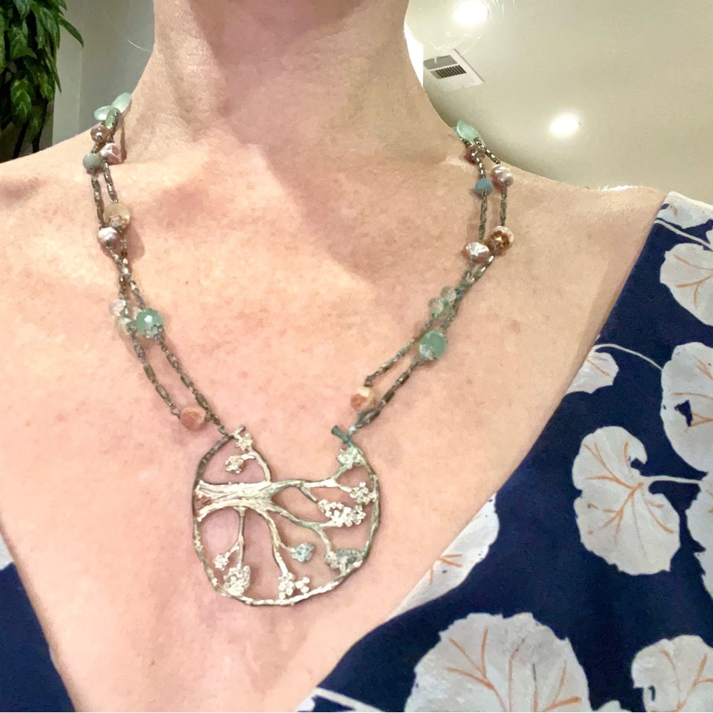 Tree necklace - Picture 9 of 12